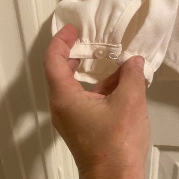 JCREW Cream Ruffle Blouse - Picture 4 of 7